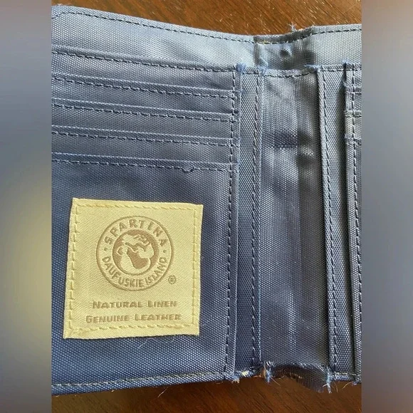 Spartina 449 Heyward Yacht Club Mini Wallet Retro Pineapple - Picture 9 of 10